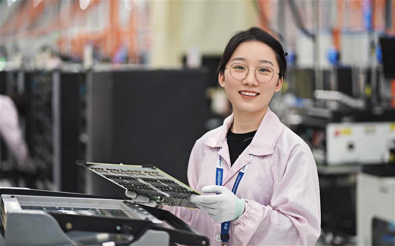 d4208c4c-90b0-41db-8740-4642205682e1